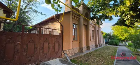 Casă, 217 m², Orhei, Centru