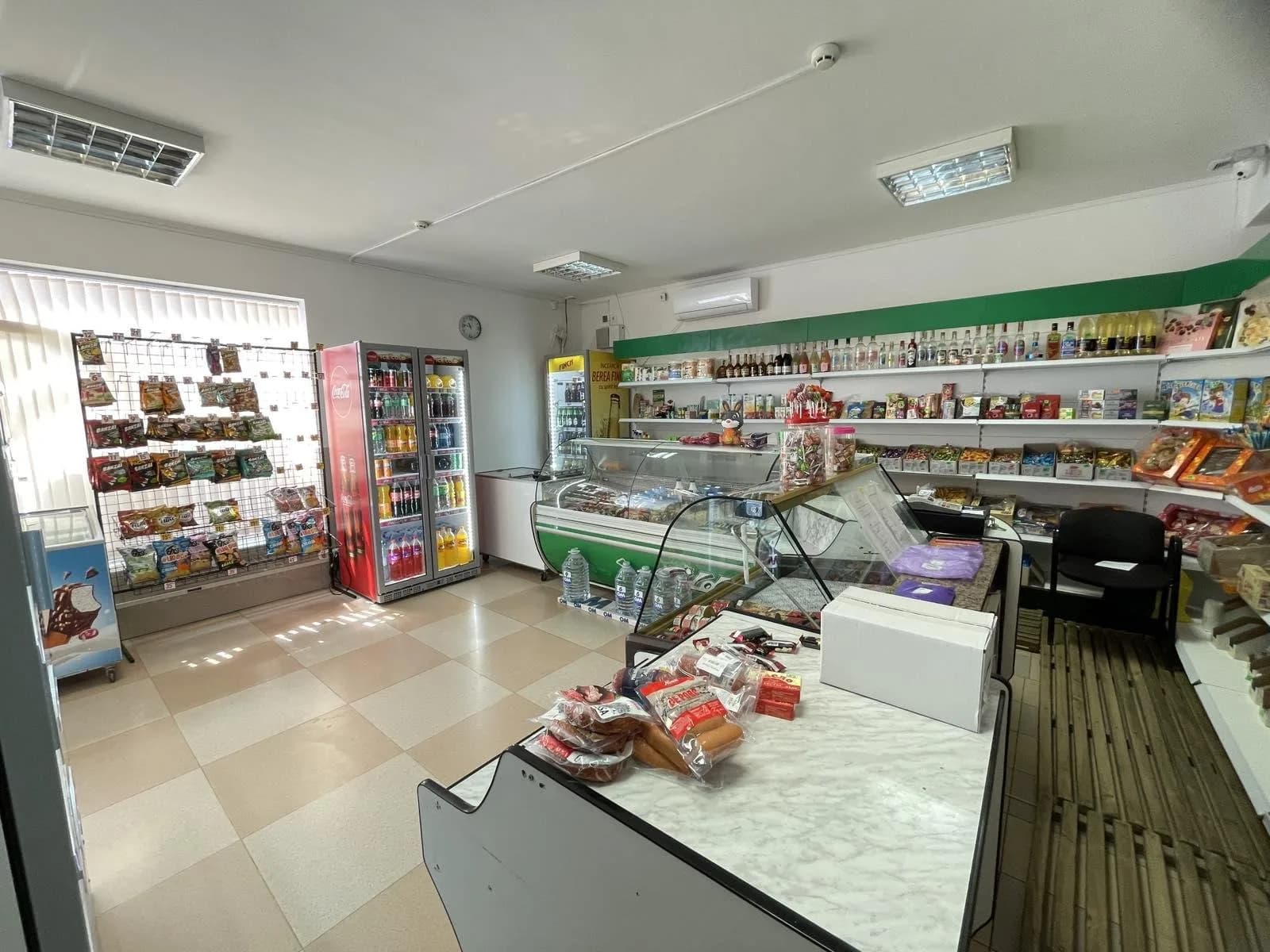 Construcție comercială în un nivel cu mansardă,satul Lucășeuca, Orhei.