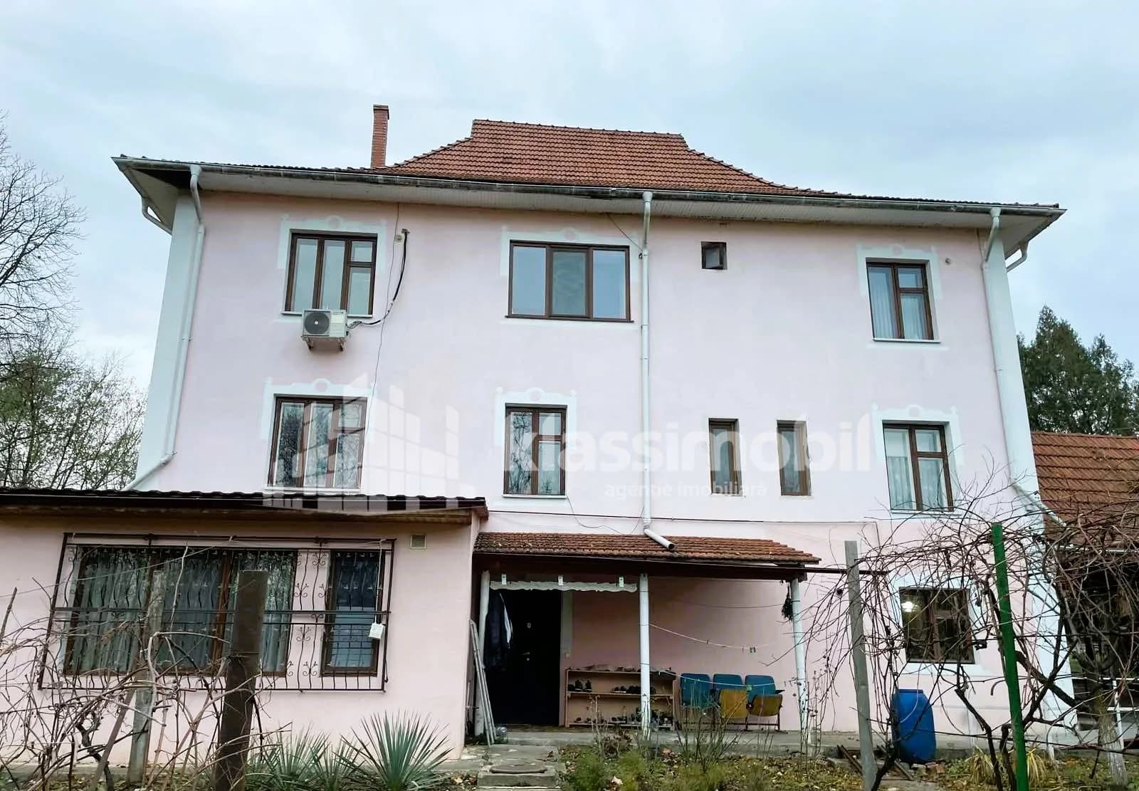 Spațiu comercial de excepție în inima orașului Orhei! 4