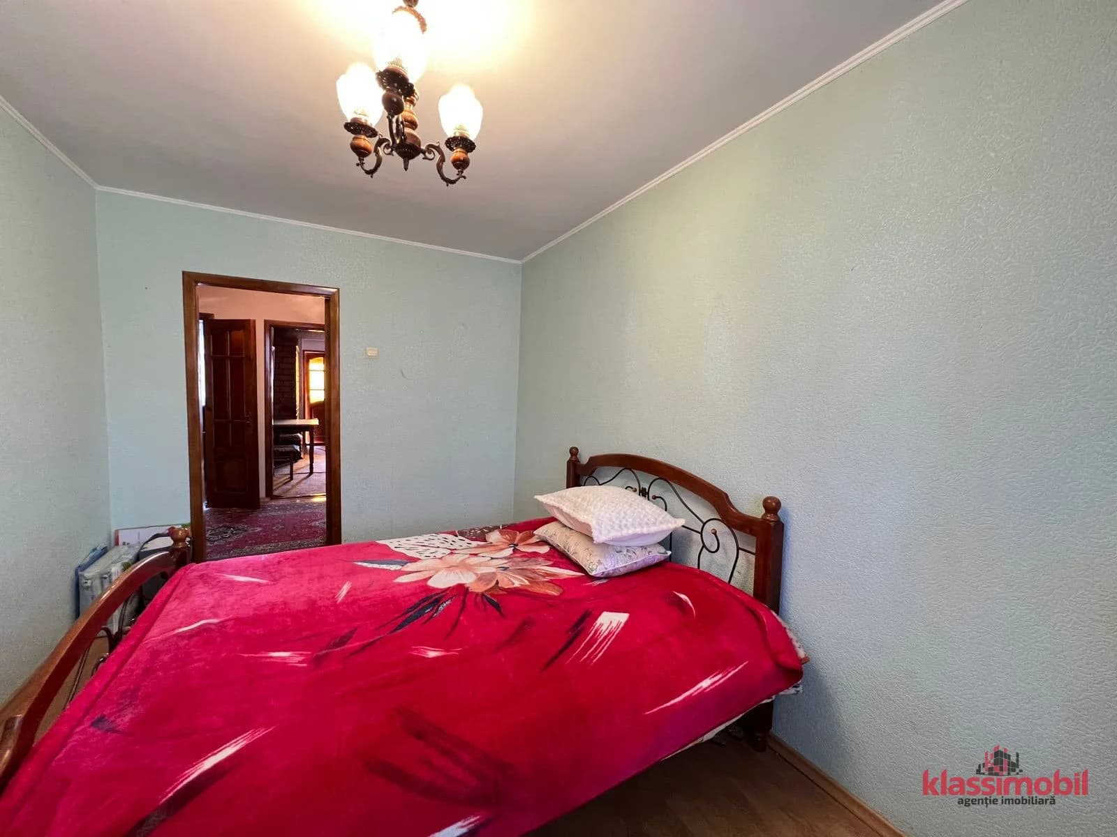 Apartament cu 3 camere, Orhei,